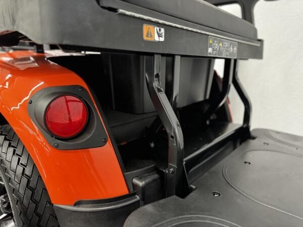 2025 E-Z-GO Valor® EX1 Sport Solar Flare - Image 5