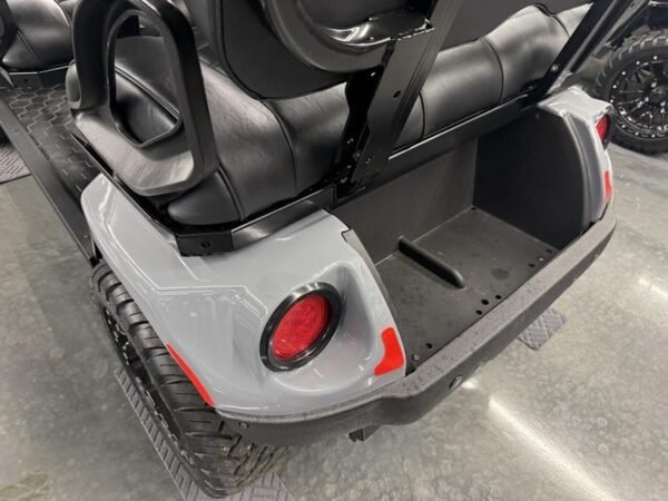 2025 E-Z-GO Liberty™ ELiTE Lithium Slate - Image 3