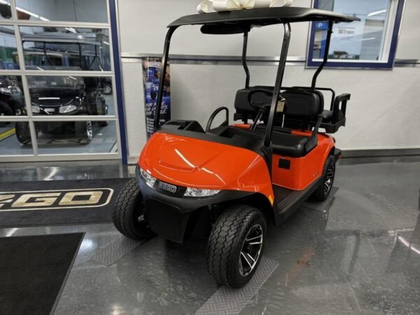 2025 E-Z-GO Valor® EX1 Sport Solar Flare